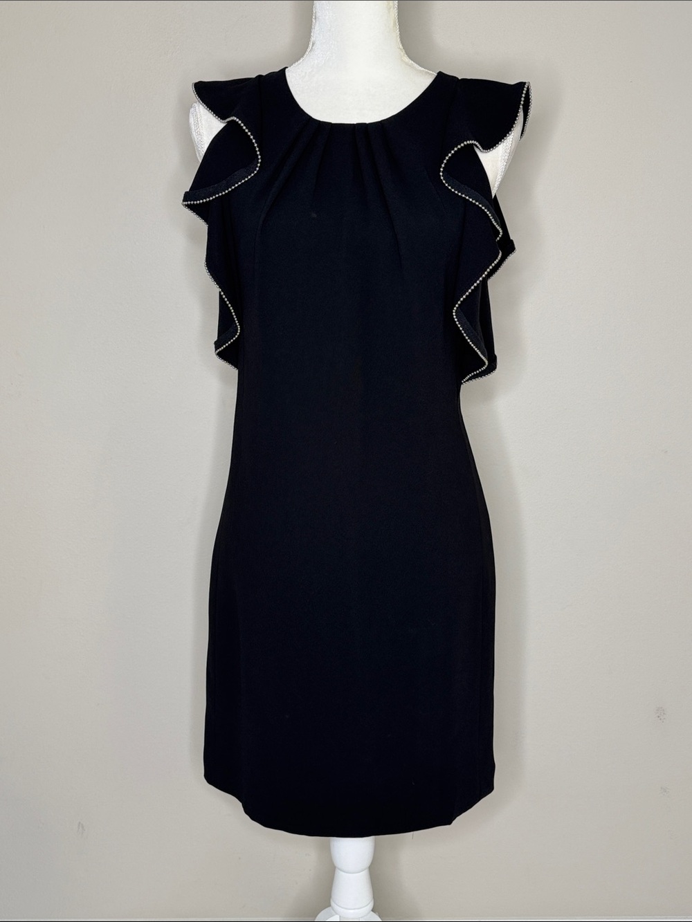 Shoshanna Black Ruffle Sleeve Sheath Dress cocktail Women's Dress 6